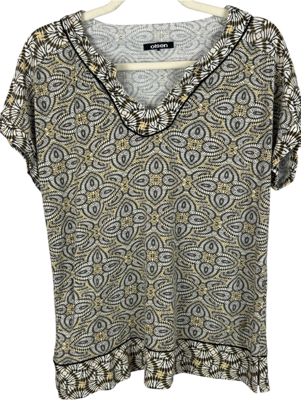 Olsen Geometric Abstract Print V-Neck Top Medium Blouse Yellow Black White